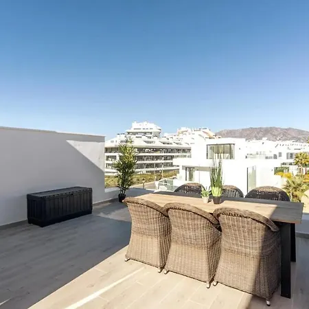 Terraced House Close Town