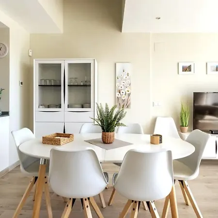 Terraced House Close Town フエンヒロラ