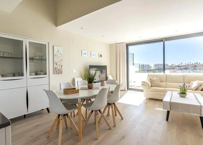 Holiday home Terraced House Close Town *