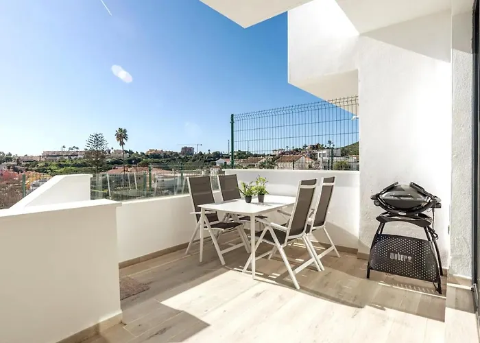 Terraced House Close Town *