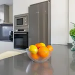 Terraced House Close Town 펜션 푸엔히롤라